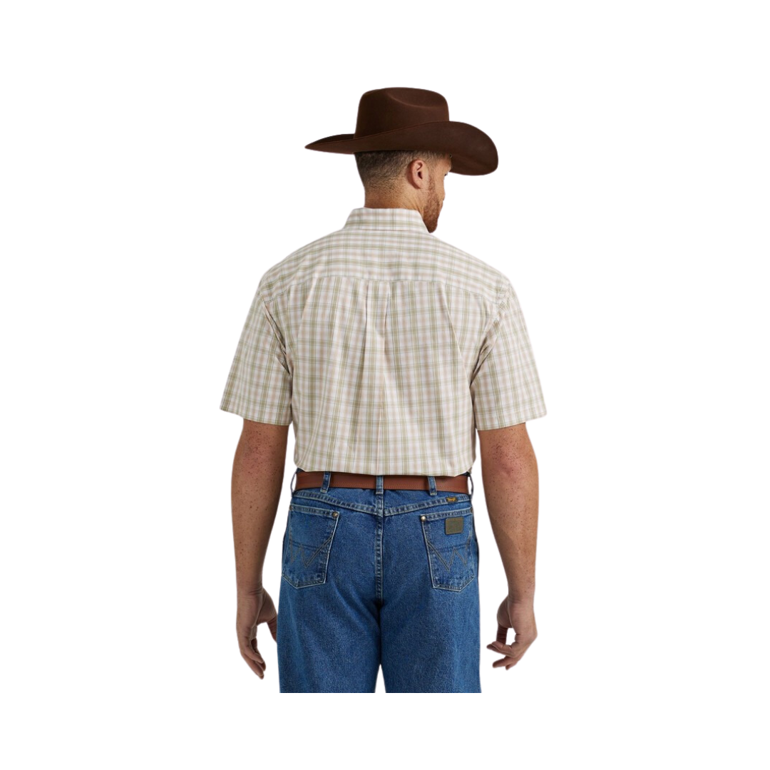Wrangler Men's George Strait tan Plaid Shirt