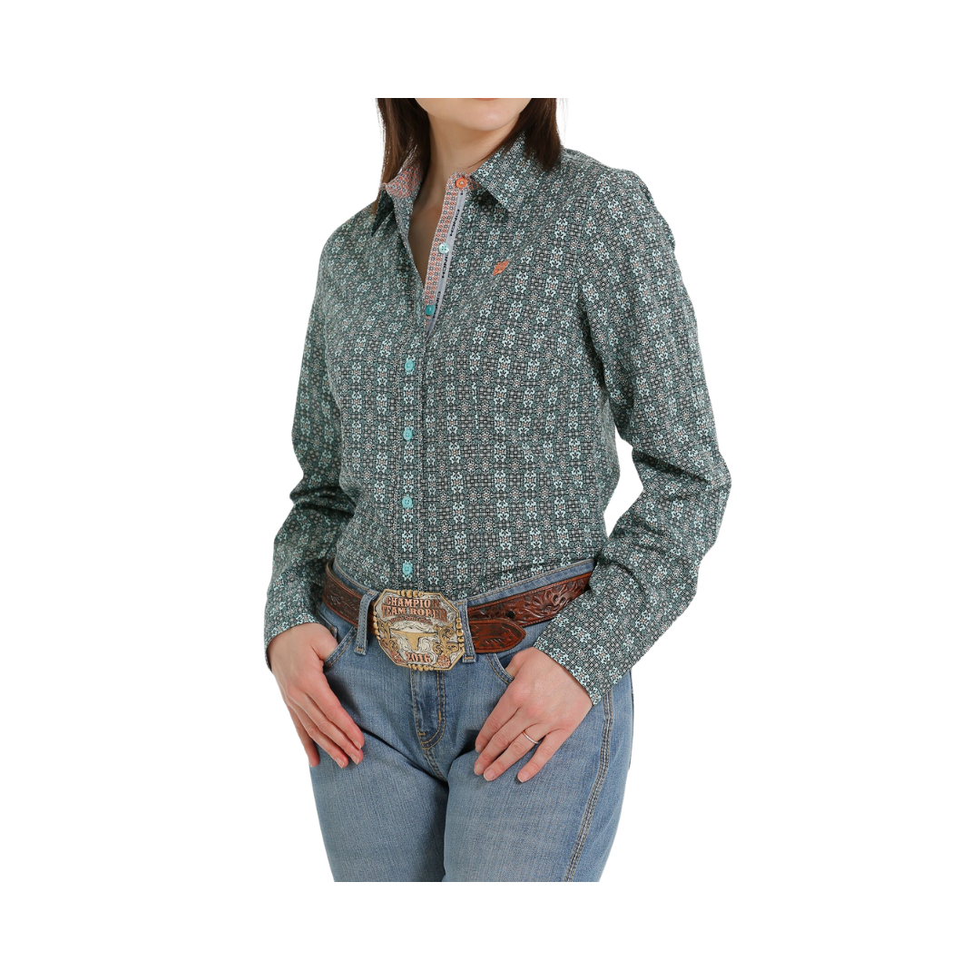 Cinch Women's Button Down Western Blue Light Shirt