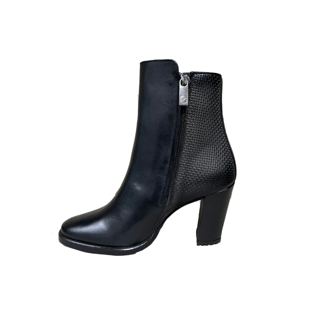 Cuadra Women&