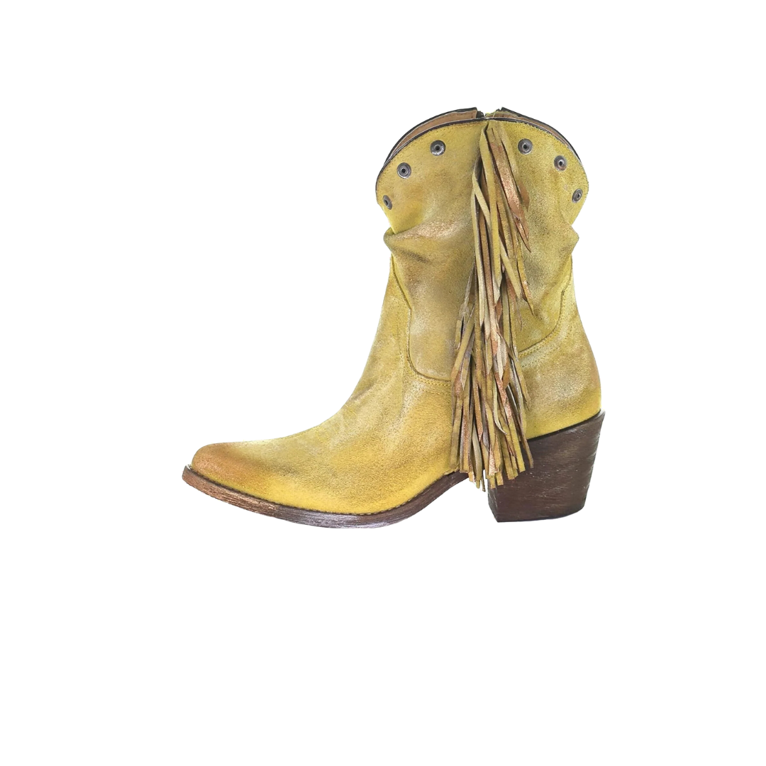 Corral Women's Yellow Studs Fringe Spunky Short Boots