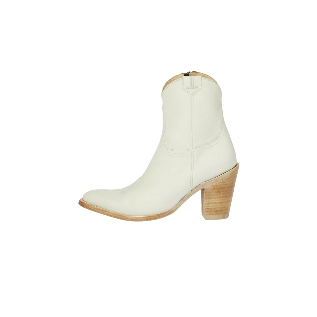 Lucchese Women's Violet Cream Boots