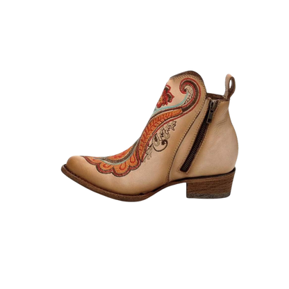 Corral Women&