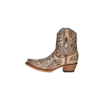 Corral Women&
