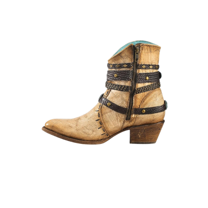 Corral Women&