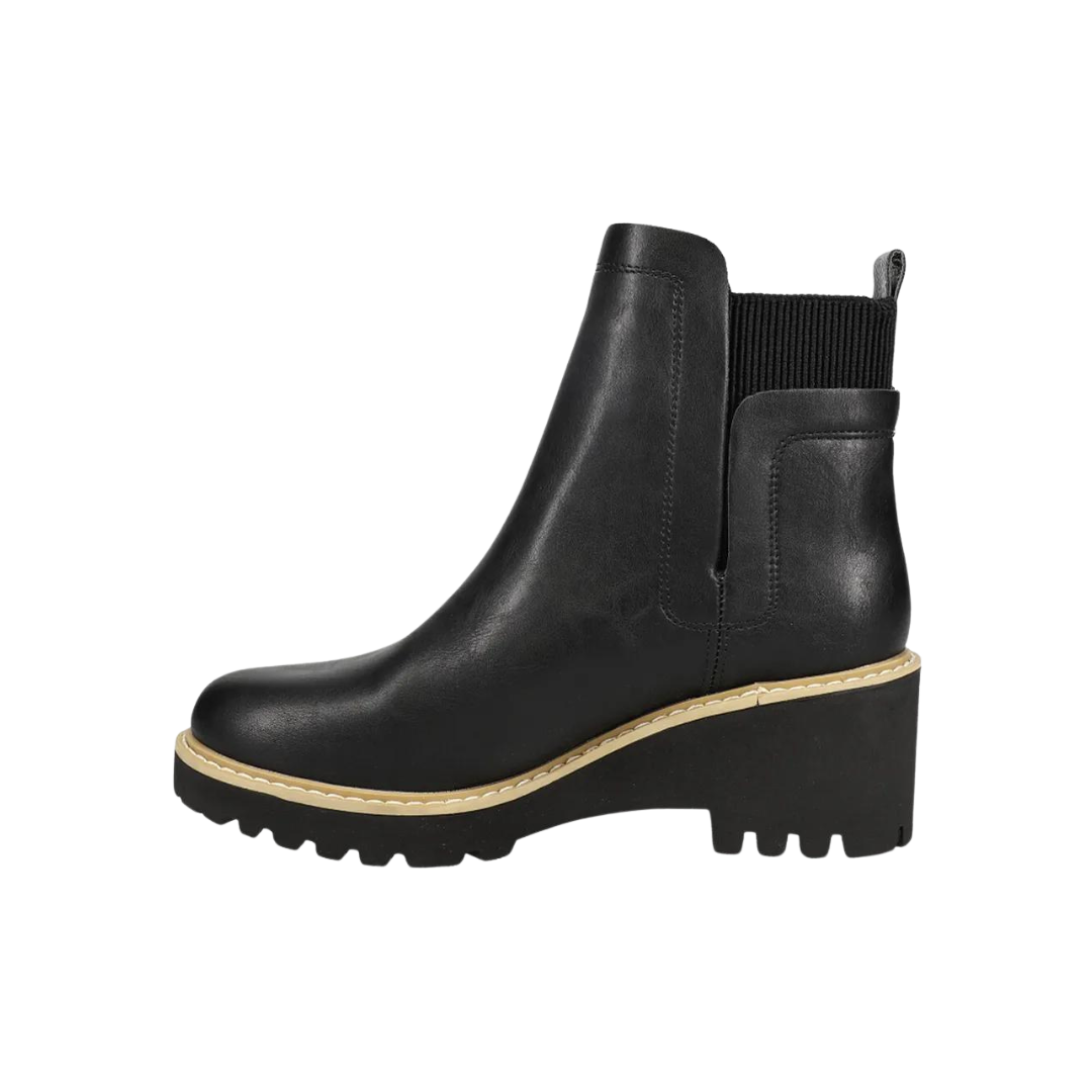 Corkys Women's Basic Mid Heel Chelsea Black Booties