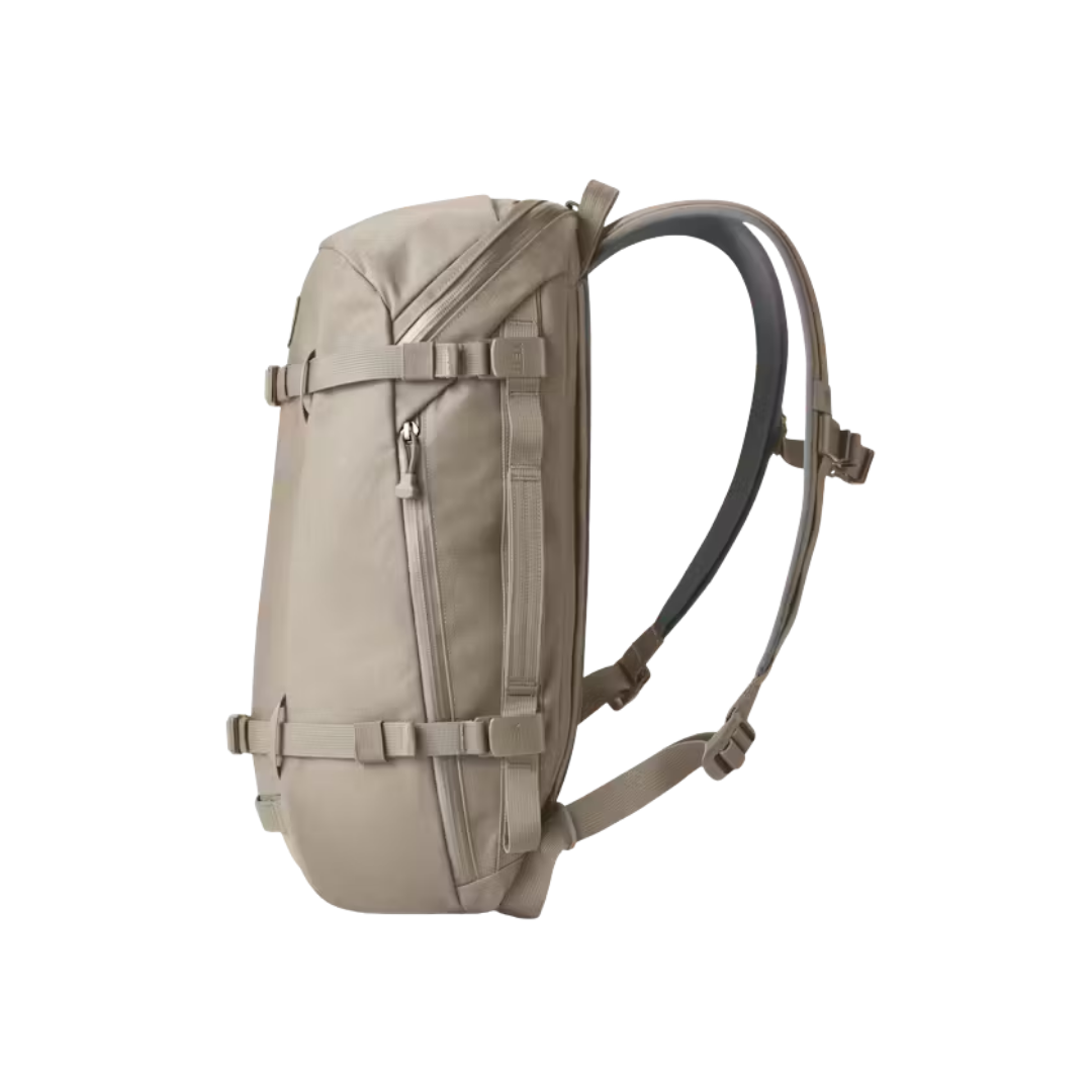 Yeti Unisex Crossroads 22L Taupe Backpack