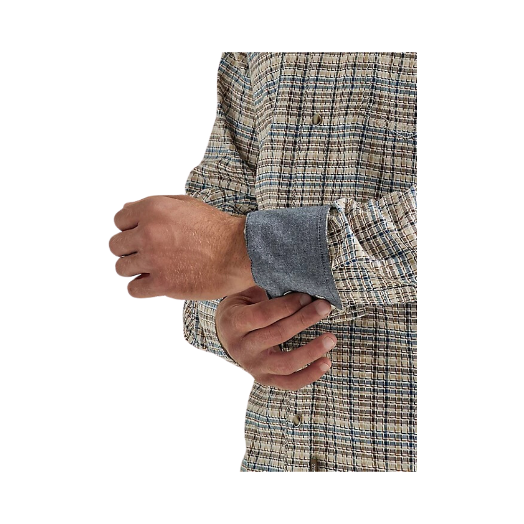 Wrangler Men's Retro Premium Long Sleeve Snap Plaid Haze Shirt