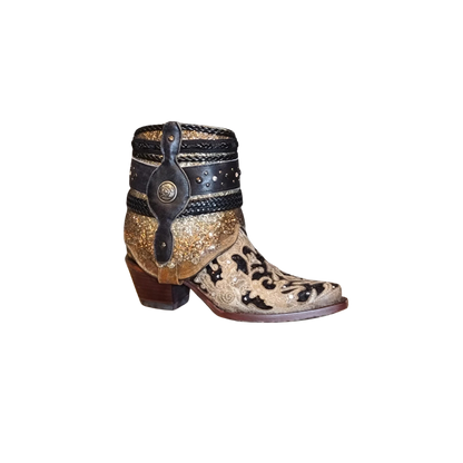 Corral Women&
