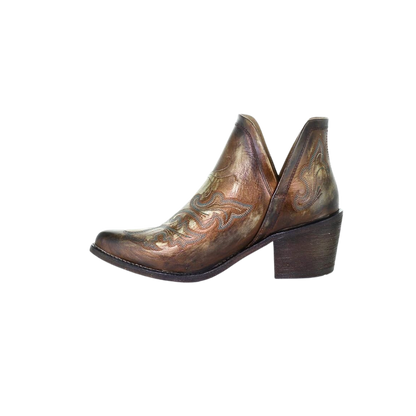 Corral Women&