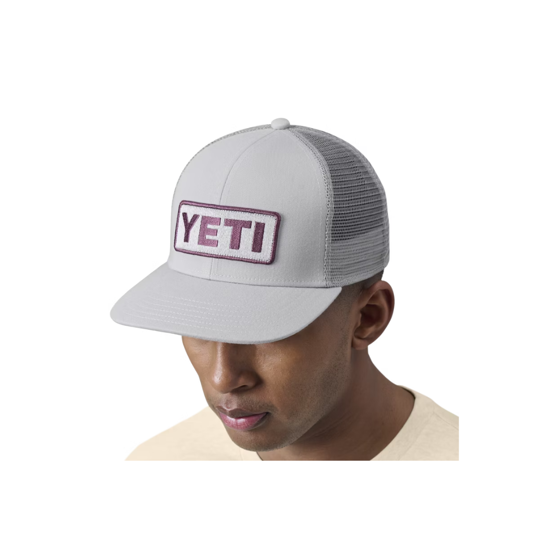 Yeti Men's Logo Badge Pro Trucker Grey Cap