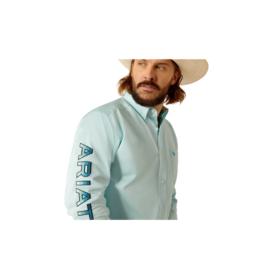 Ariat Men's Team Logo Twill Light Classic Fit Long Sleeve Button Down Aqua Shirt