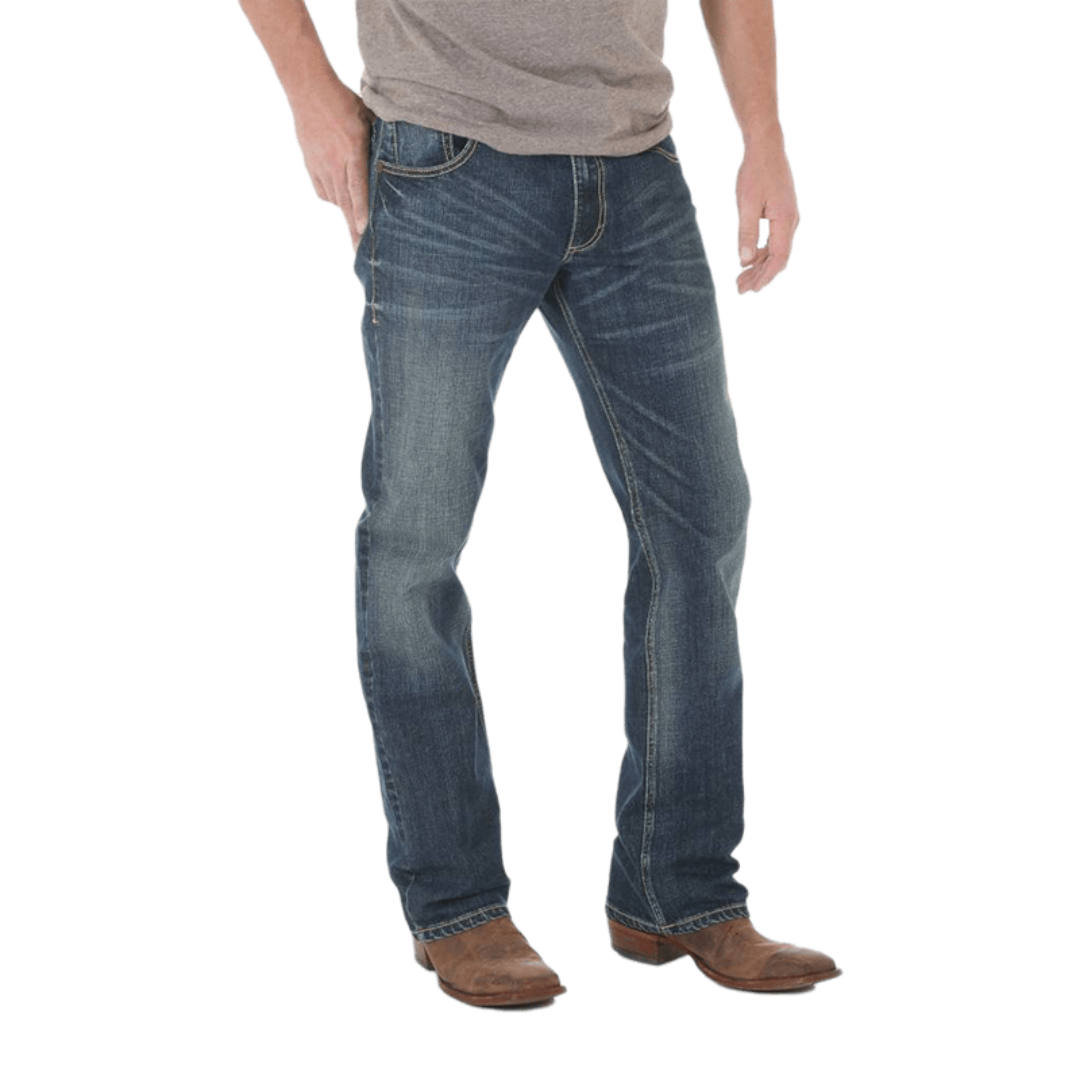 Wrangler Men's Retro Dark Wash Low Rise Boot Cut Blue Jeans