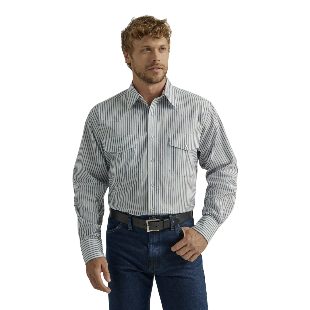 Wrangler Men's Peacoat Wrinkle Resist Snap Grey Shirt