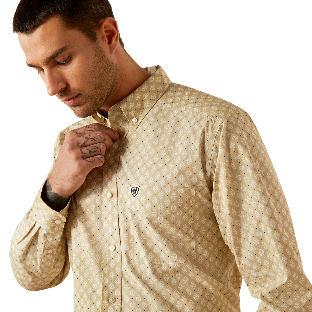 Ariat Men's Conley Classic Fit Khaki Shirt