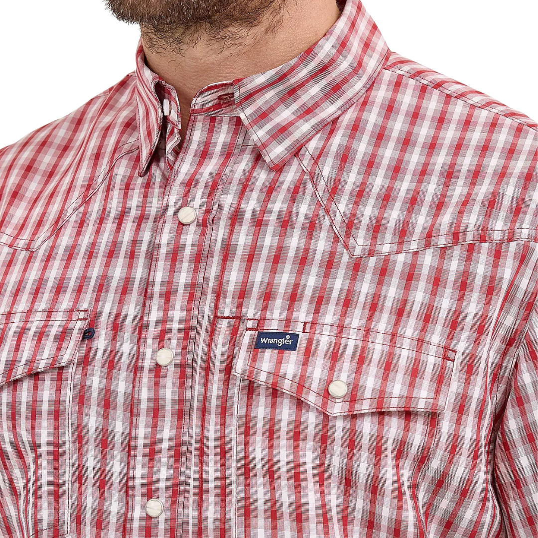 Wrangler Men's Performance Short Sleeve Red Shirt