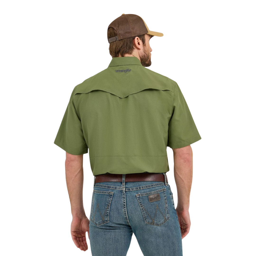 Wrangler Men's Performance Short Sleeve Green Shirt