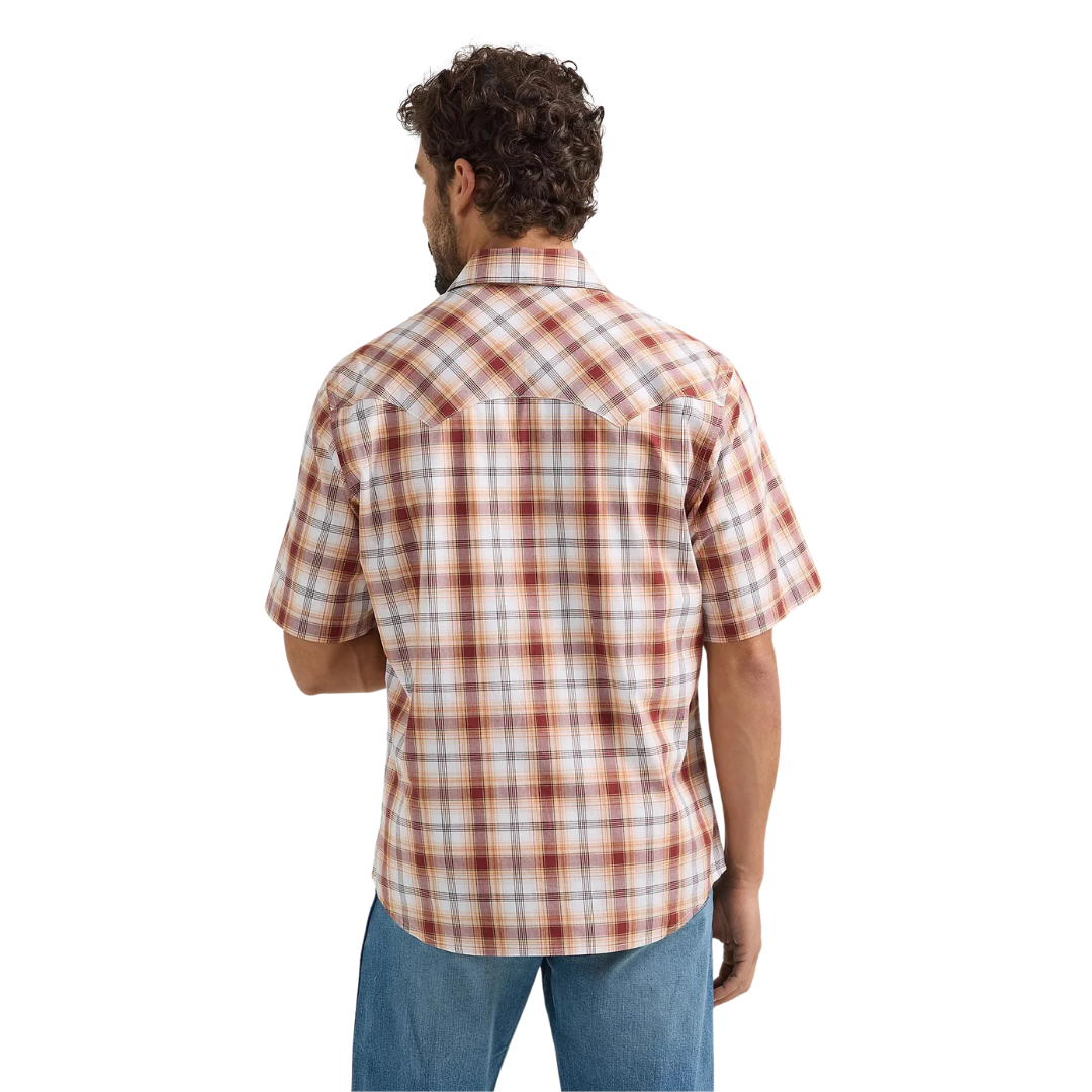 Wrangler Men's Retro Short Sleeve Sawtooth Pocket Shirt