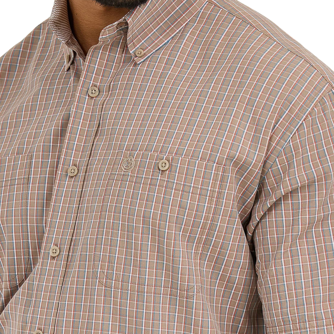 Wrangler Men's George Strait Buff Check Brown Shirt