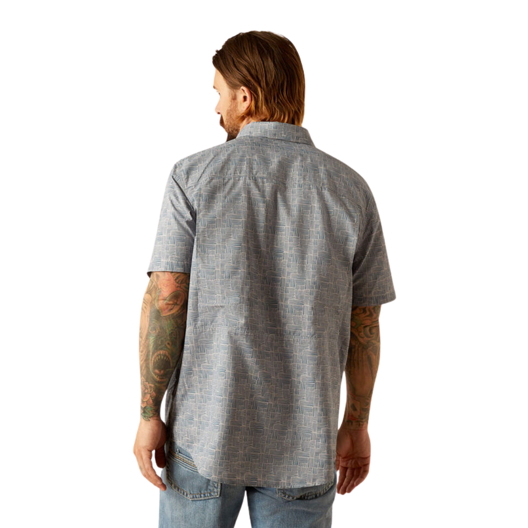 Ariat Men's VentTEK Outbound Fitted Shirt OMBRE BLUE