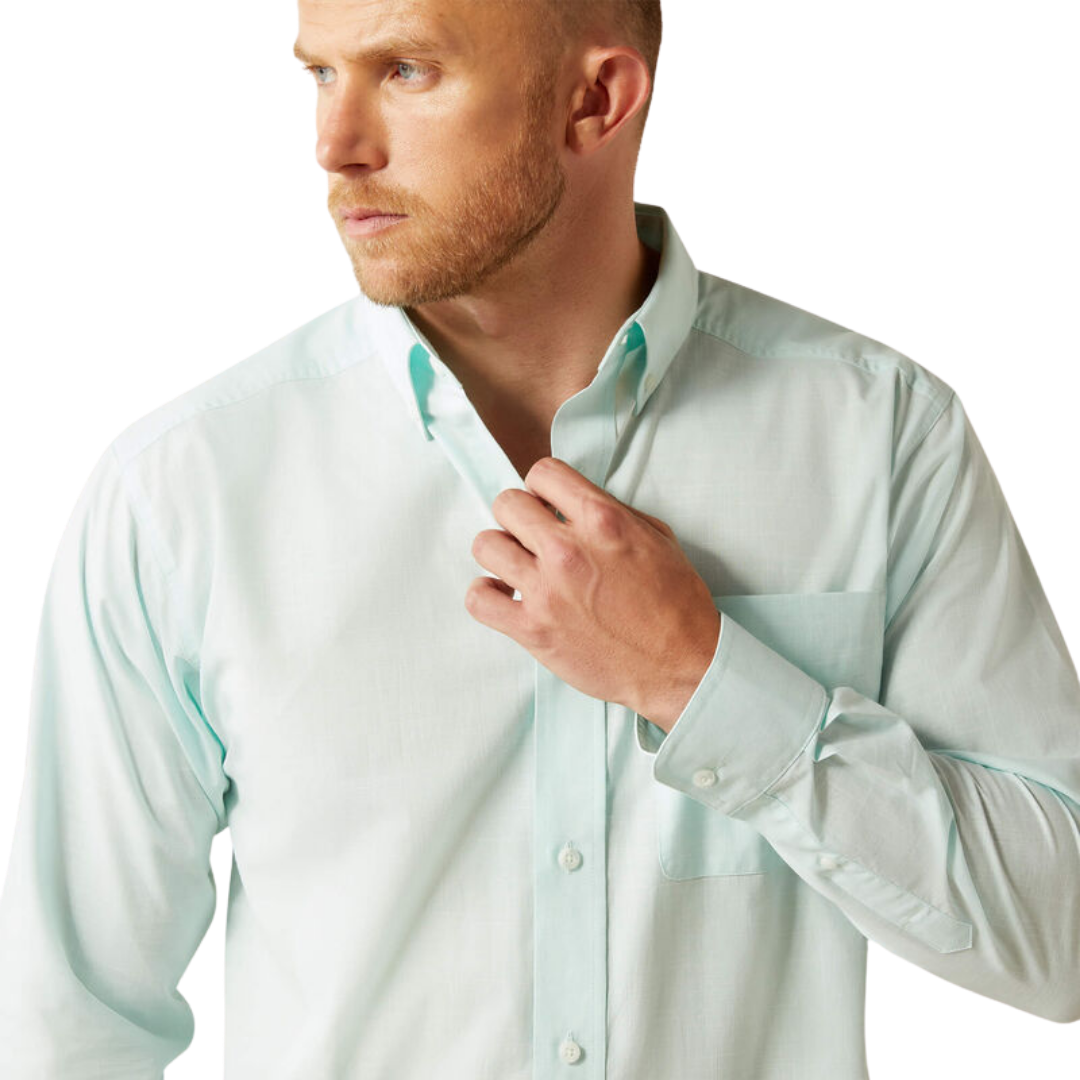 Ariat Men's Solid Slub Classic Fit Shirt MINT