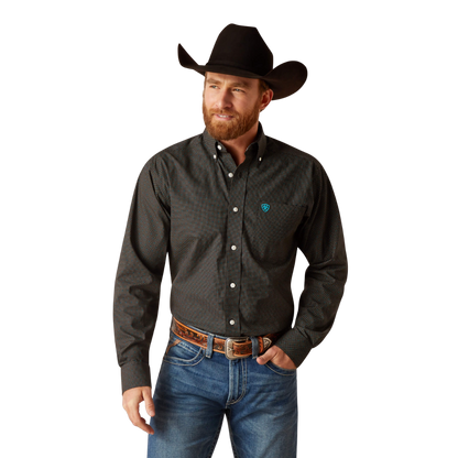 Ariat Men's Wrinkle Free Gian Black Shirt