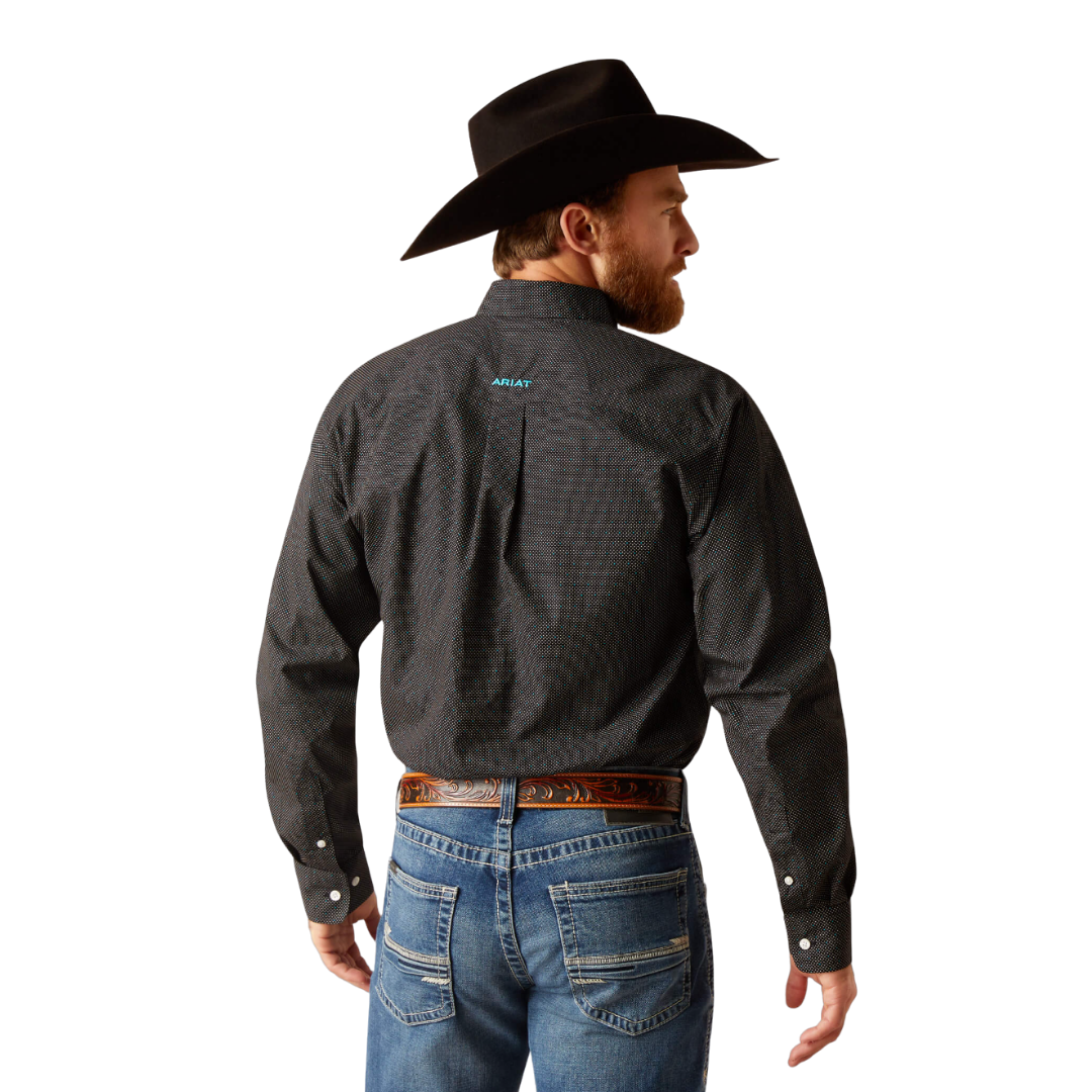 Ariat Men's Wrinkle Free Gian Black Shirt
