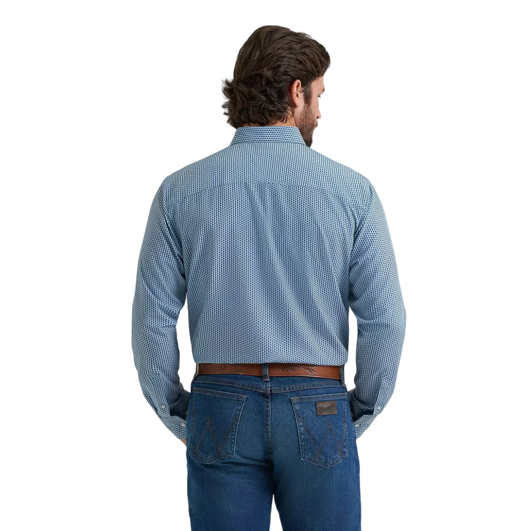 Wrangler Men's Cody Johnson Classic Fit Blue Shirt