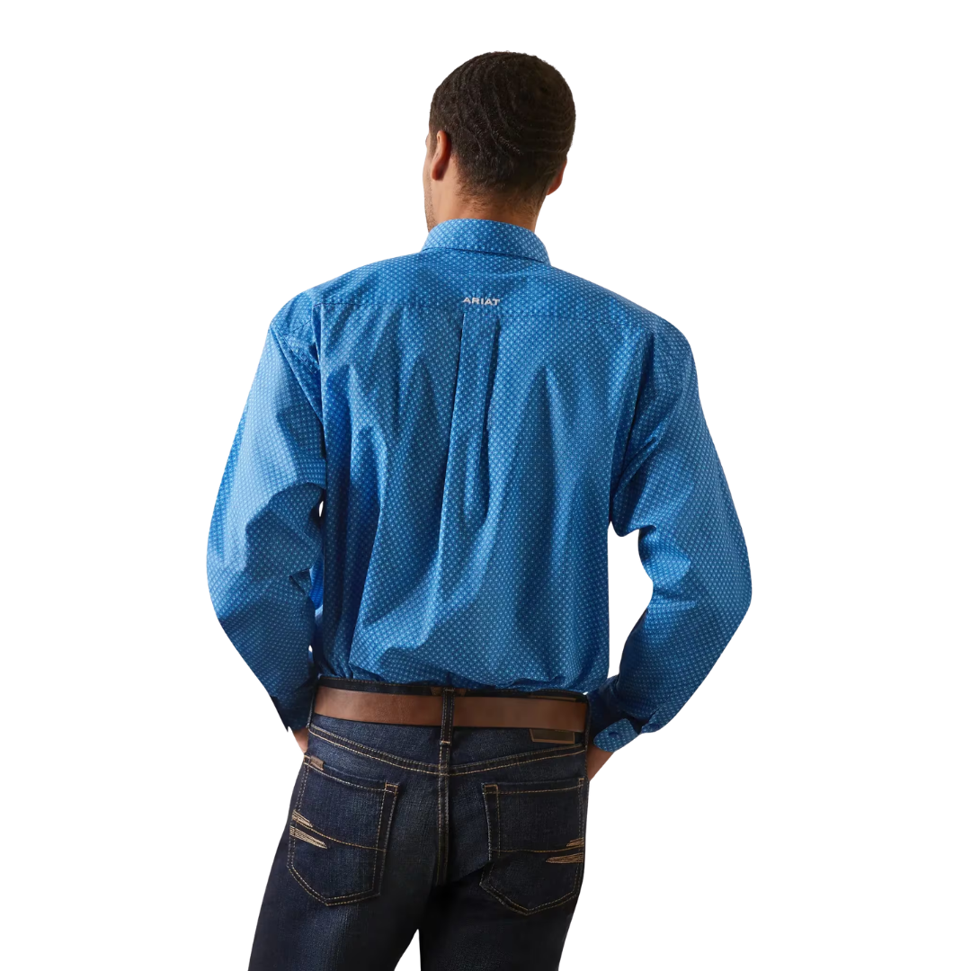 Ariat Men's Lloyd Classic Fit Blue Shirt