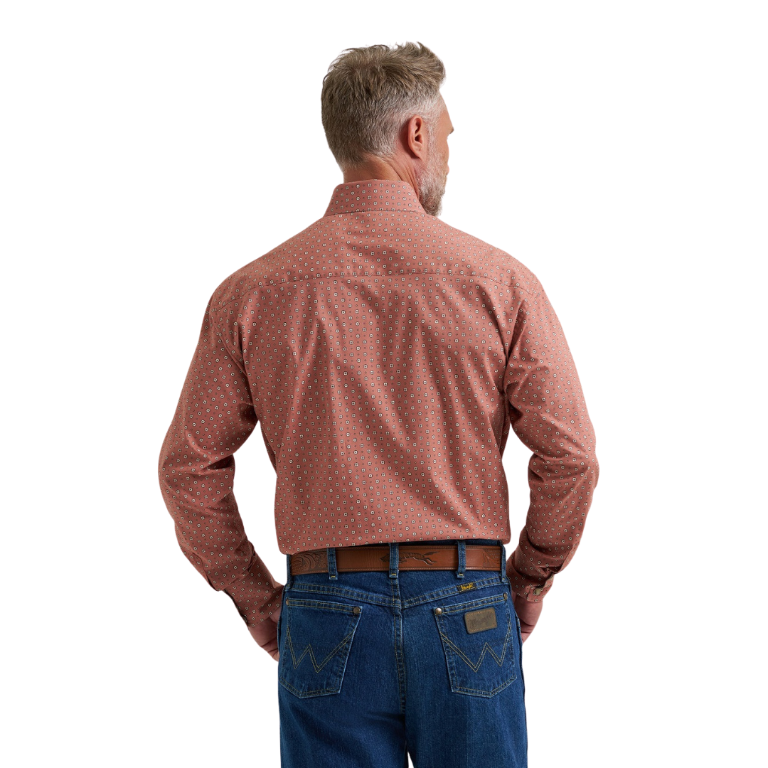 Wrangler Men's George Strait Traubadour Rust Shirt
