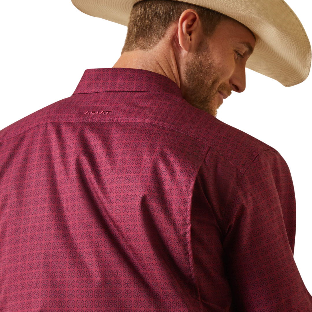 Ariat Men's VentTEK Classic Red Shirt
