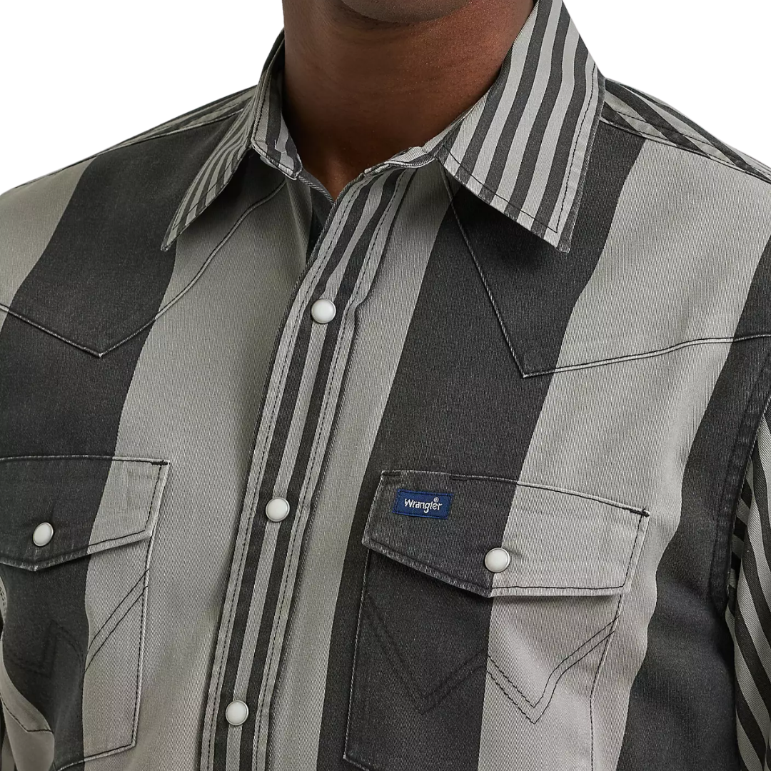 Wrangler Men's Vintage Brushpopper Black Shirt