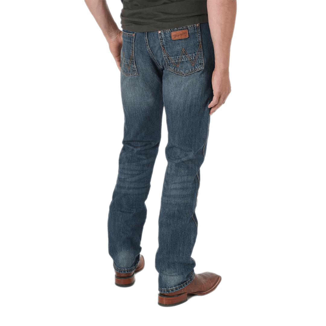 Wrangler Men's Retro Slim Straight Dark Night Jeans