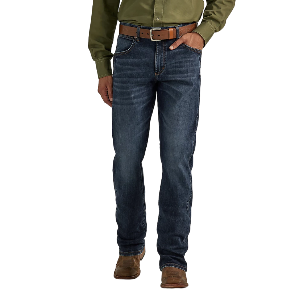 Wrangler Men's Retro Slim Fit Bootcut Jean
