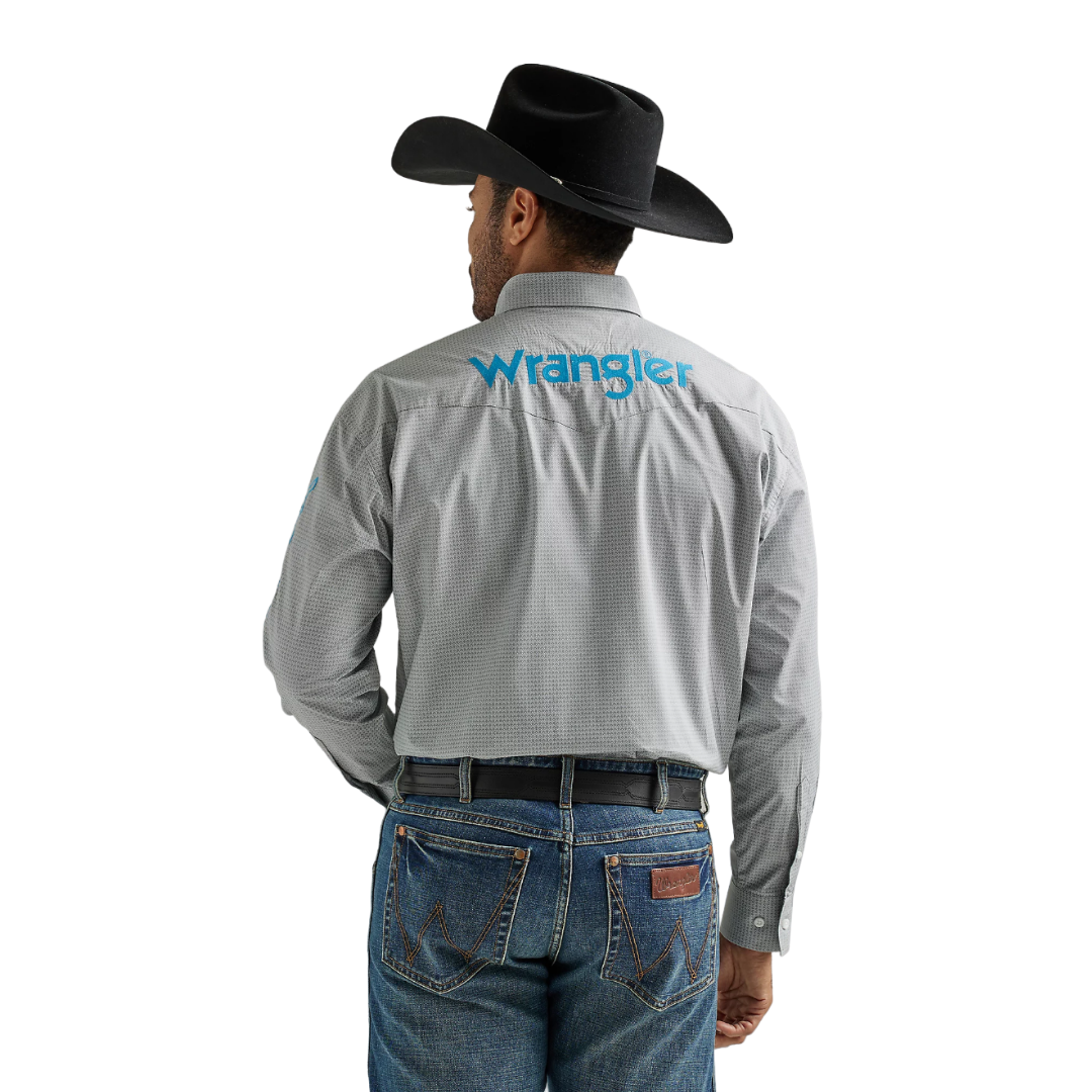Wrangler Men's Logo Long Sleeve In Smoky Gray Shirt