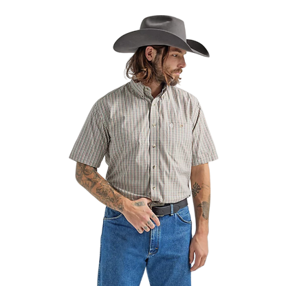 Wrangler Men's George Strait Plaid In Olive Red Shirt