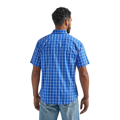 Wrangler Men's Wrinkle Resist Blue Shirt