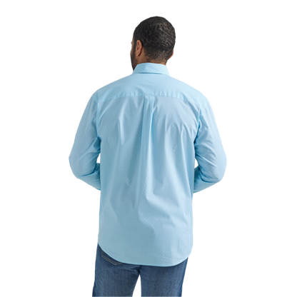Wrangler Men's Light Blue and White Geo Print Long Sleeve Western Shirt