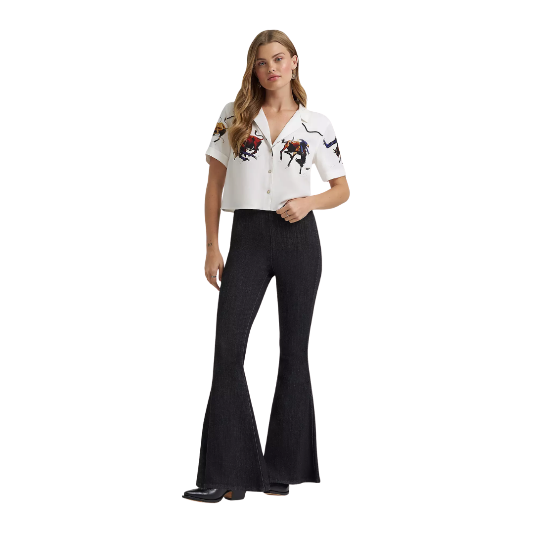 Wrangler Women's Lainey Wilson Rodeo Camp White Shirt