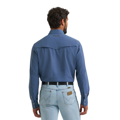 Wrangler Men's All Terrain Gear Vintage Indigo Shirt