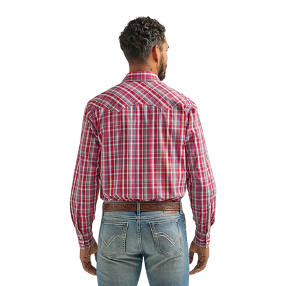 Wrangler Men's Wrinkle Resist Red Shirt