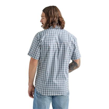Wrangler Men's Western Snap Wrinkle Resist Shirt