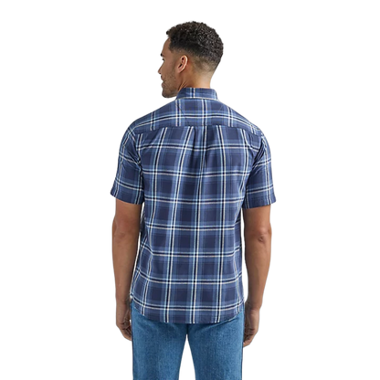 Wrangler Men's Rugged Easy Care Plaid Blue Shirt - Big