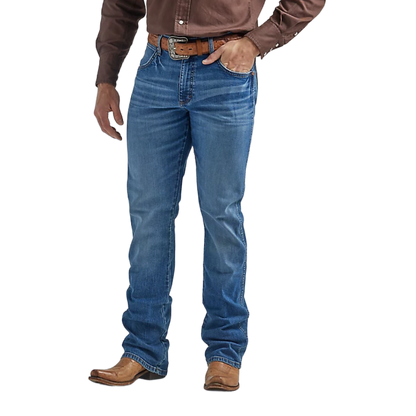 Wrangler Men's Retro Slim Fit Blue Jeans