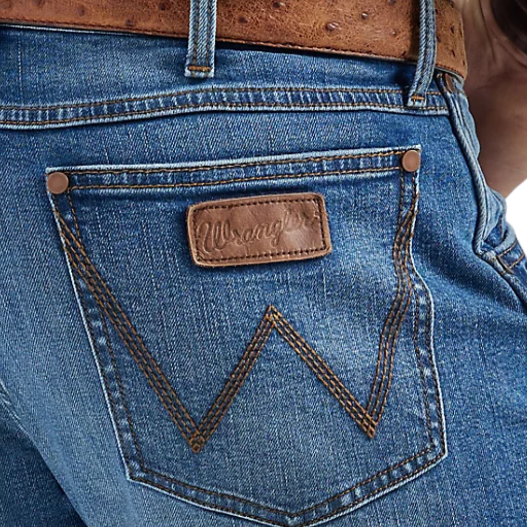 Wrangler Men's Retro Slim Fit Blue Jeans