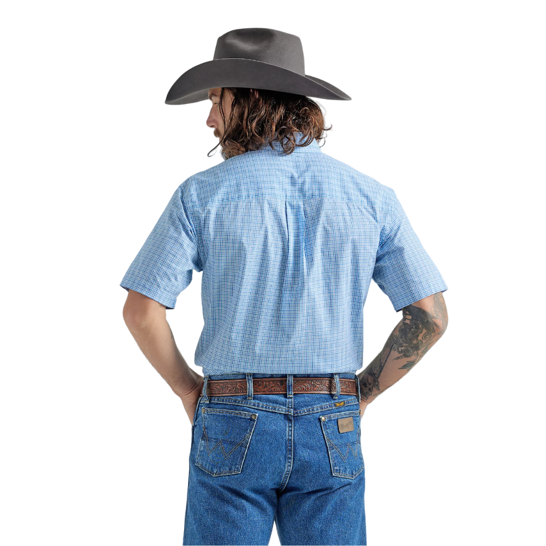Wrangler Men's George Strait Short Sleeve Blue Shirt