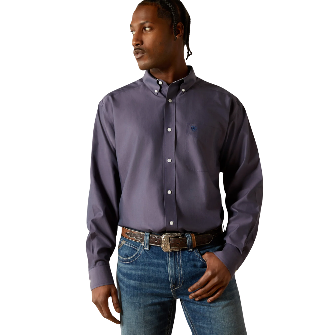Ariat Men's Wrinkle Free Oxford Navy Shirt