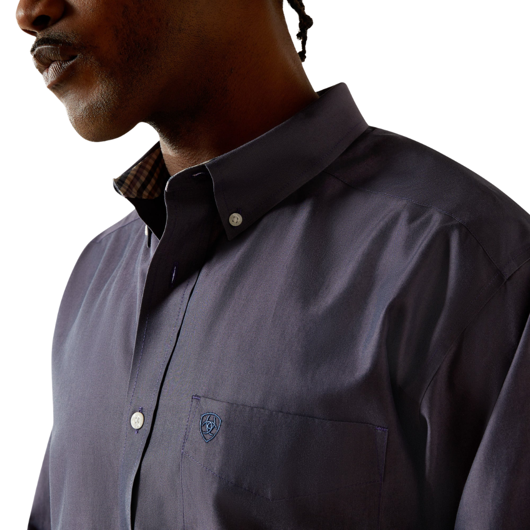 Ariat Men's Wrinkle Free Oxford Navy Shirt