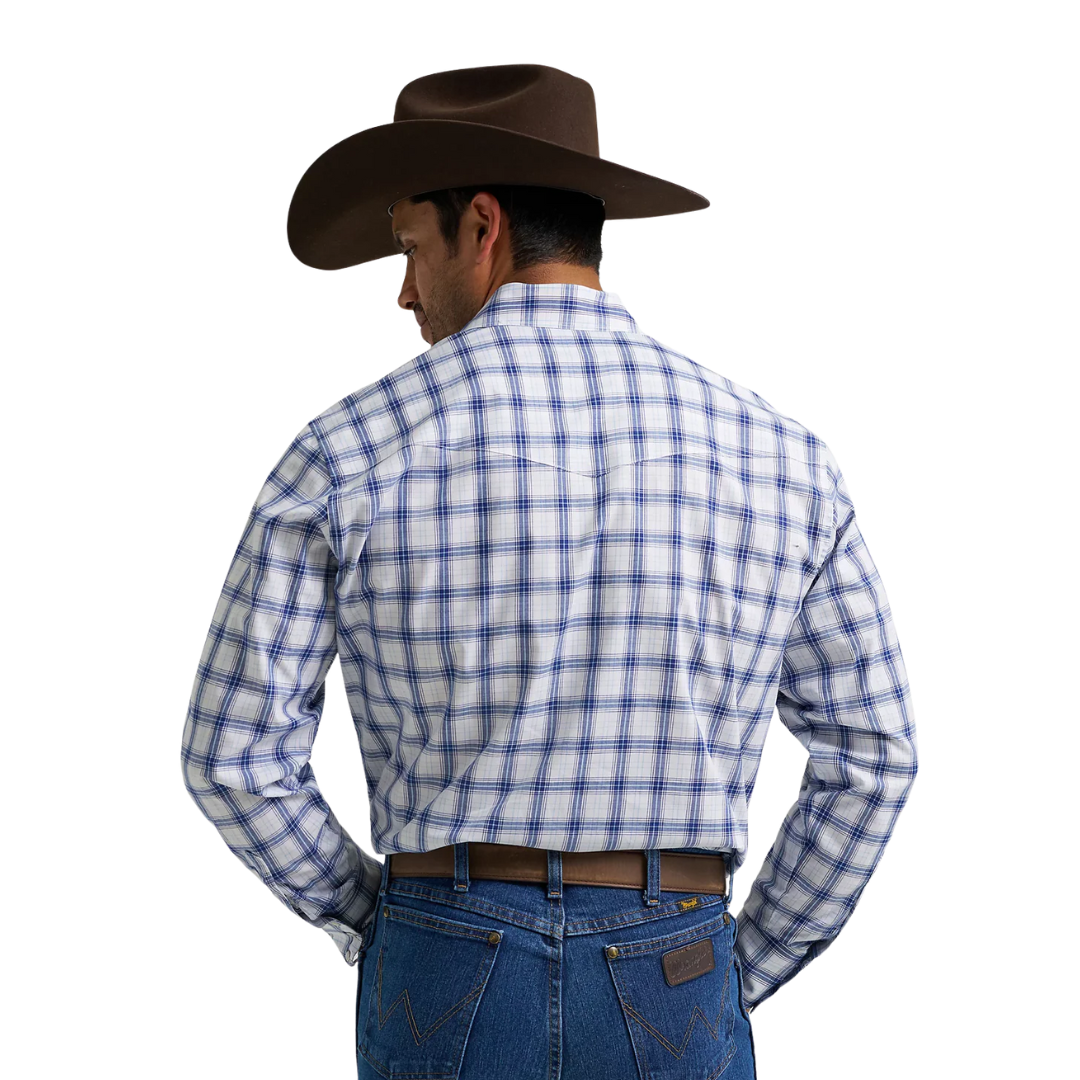 Wrangler Men's Wrinkle Resist Snap Front Blue Shirt