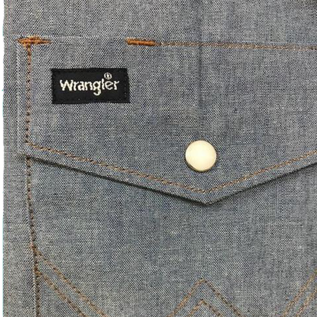 Wrangler Men's Cowboy Cut Light Blue Chambray Shirt