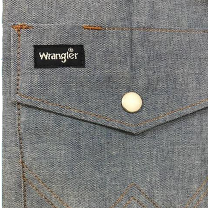 Wrangler Men's Cowboy Cut Light Blue Chambray Shirt